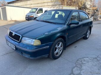 Škoda Octavia 1,8 V5 - 4