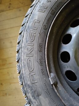 Zimné pneu. NOKIAN 185/60 r14 na diskoch 4x98 fiat - 4