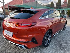 Kia ProCeed 1.5 T-GDi GT-Line A/T - 4