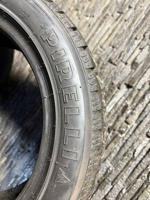 195/55/16 Pirelli Sottozero - 4