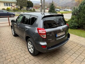 Toyota RAV4 2.2l D-4D 4x4 155.000km - 4