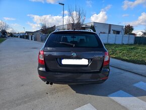 Škoda Superb combi 2,0 TDi DSG - 4