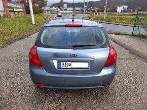 Kia Ceed 1.6 - 4