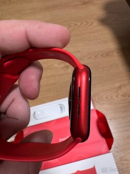 Apple watch series 6 product RED - 4