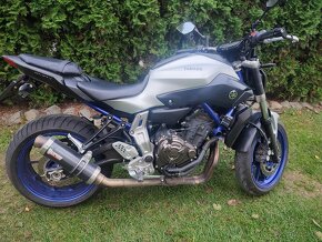 Yamaha mt07 - 4