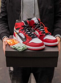 Nike Air Jordan 1 High x Off White - 4