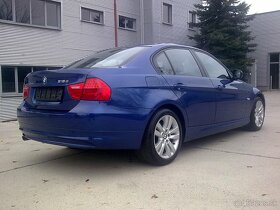 BMW 318d e90, 143k, modrá metalíza, automatická prevodovka - 4