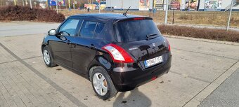 Suzuki Swift - 4