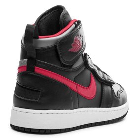 TENISKY NIKE AIR JORDAN 1 Hi FlyEase  veľ. EU 44 + darček - 4