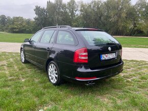 Skoda RS Octavia II Combi - 4