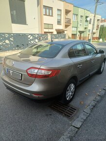 Renault Fluence 1.6 16V 81kw Benzín 2011 - 4