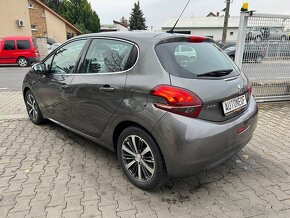 Peugeot 208 1.2 PureTech Allure Automat 47000km - 4