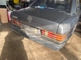 Rozpredam Mercedes 190D w201 - 4