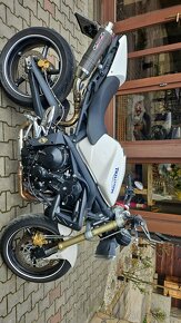 Triumph street triple 675 - 4