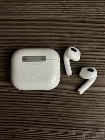 Apple AirPods (3. generácie) - 4