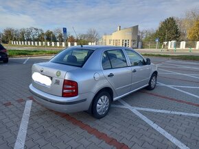 Predam škoda fabia 1.4 mpi benzín kw 50 r.v 2002 sedan - 4