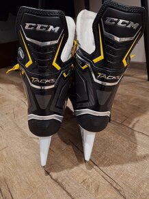 Korčule CCM Tacks 9080 Sr - 4