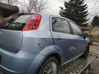 Fiat Punto Grande - 4