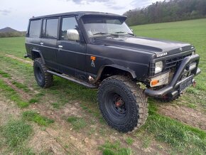 Predám NISSAN PATROL W 160, 3,3TD. Radovy  šesťvalec. Je to - 4