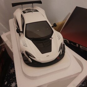 1:18 Mclaren 650s Autoart - 4