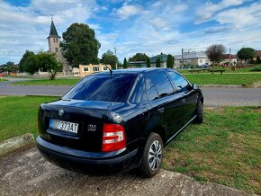 Skoda fabia sedan 1.2 HTP 47kw - 4