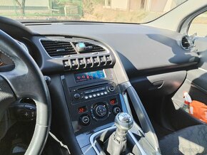 Peugeot 3008 1.6 HDI - 4