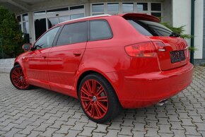 AUDI A3 2.0 TDI S LINE 4x4, ELEKTRÓNY R18, XENÓNY, CHRÓM - 4