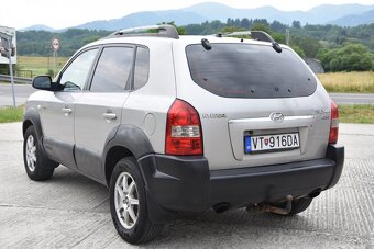 Hyundai Tucson - 4