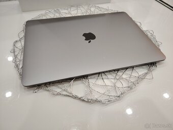 Apple MacBook Air - 4