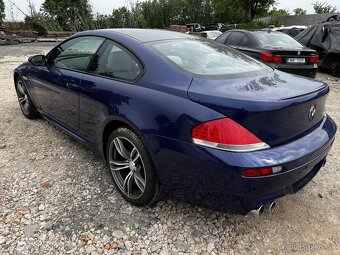 BMW M6 E63 Interlagosblau na dily - 4