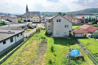 Predaj rodinného domu s nádherným pozemkom v centre obce Rak - 4