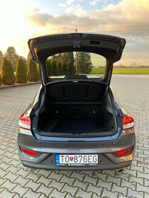 Hyundai i30 fastback - 4