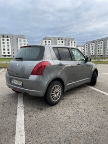 Suzuki Swift 1.3 GLX naj. 60tisíc km - 4