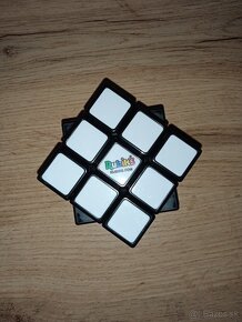 Originálna 3x3 rubiková kocka od značky Rubik's - 4