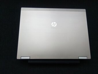 predám HP elitebook 2540p , Intel® Core™ i7 ,4gb ram ,ssd - 4