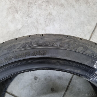 Letné pneumatiky 245/40R17 FALKEN DOT0121 - 4