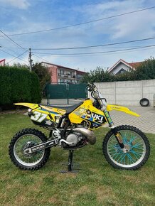 Suzuki RM 250 - 4