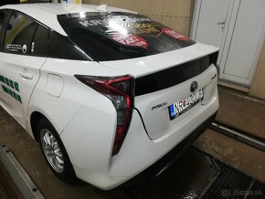 Predám Toyota prius - 4