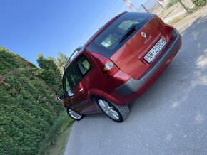 Renault Megane II combi 1.6 16v benzín - 4