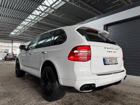 Porsche Cayenne 4.8 - 4