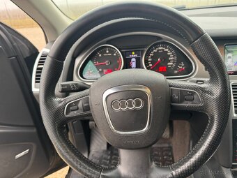 Predam Audi Q7 - 4