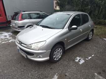 Peugeot 206 1,4 2007 - 4