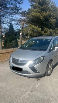 Opel zafira tourer 1.4 turbo  103kw rok 2016 - 4