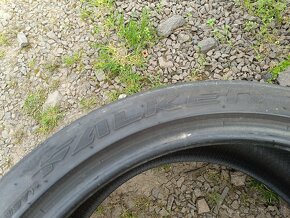 Letné pneumatiky 245/40 R20 Falken 2ks - 4