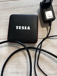 Tesla media box - 4