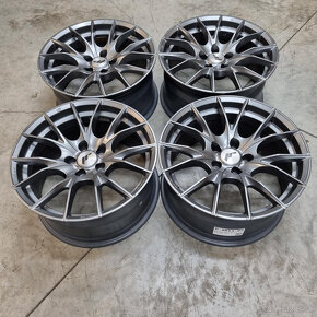 OZ RACING disky 5x112 R18 ET29 - 4