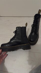 Dr. Martens - 4