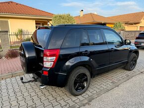 Suzuki Grand Vitara 1.9 DDiS 4x4 - 4