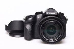 Panasonic Lumix FZ 1000- 25-400 f 2,8-4 - 4