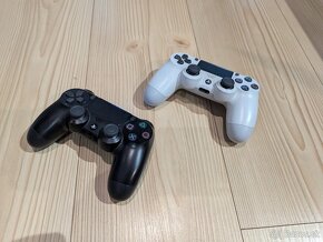 PS4 Slim 1TB + 6 hier + 2 ovládače v cene - 4